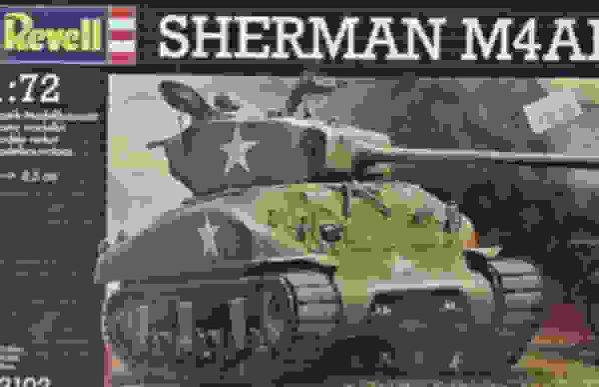 Revell 03102 1:72 Sherman M4A1 Model Kit