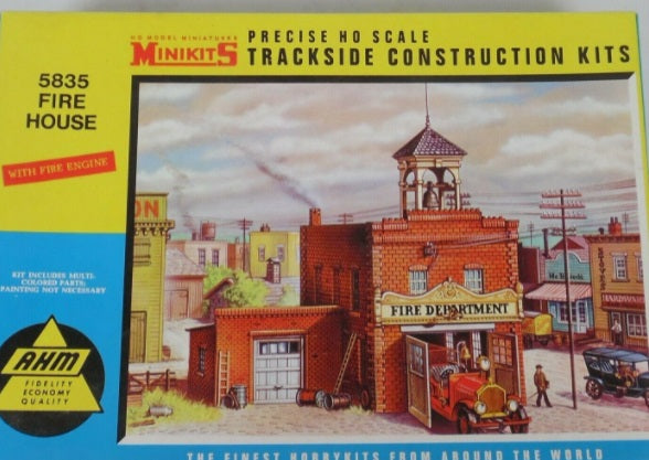 AHM 5835:398 HO Firehouse Kit