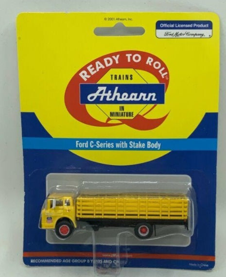 Athearn 02730 1:87 Union Pacific Ford C-Series with Stake Body