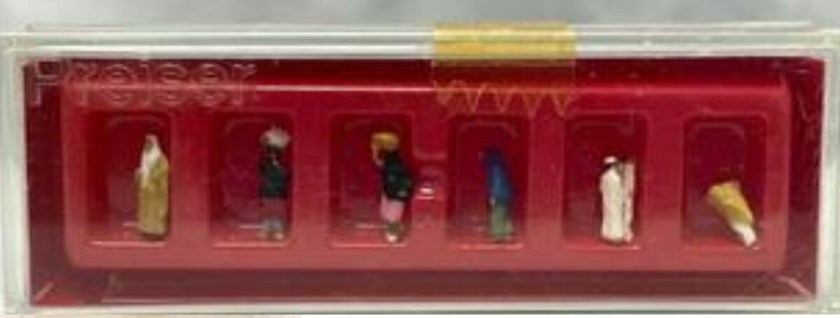 Preiser 80904 Z Arabian Figures (Set of 6)