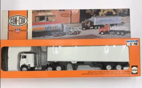 Con-Cor 0004-002001 HO Silver/Silver Tractor Trailer Blank
