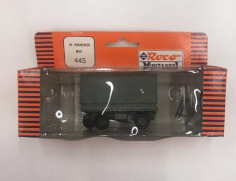 Roco 445 1:87 Minitanks 4T Hanger BW