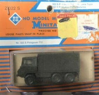 Roco Z-322 S 1:87 Minitanks Pinzgauer 712 Ambulance Truck
