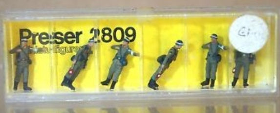 Preiser 2809 HO Military Personnel Figures (Set of 6)