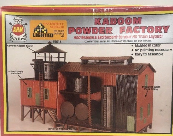 AHM 15813 HO Lighted Kaboom Powder Factory Building Kit