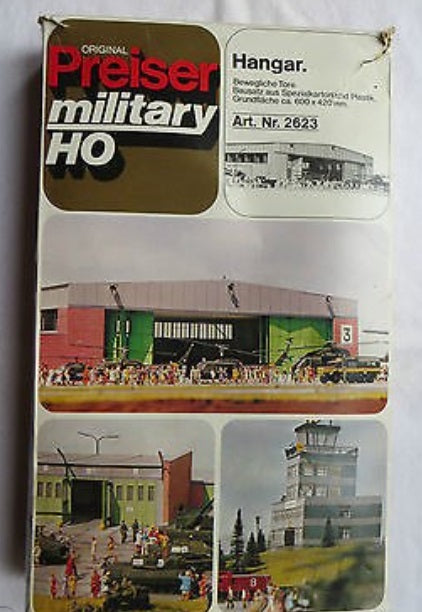 Preiser 2623 HO Military Hangar Plastic Building Kit