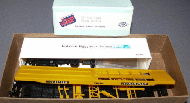 Front Range 4134 HO TOFC Flat Car-TTX Brae Corp Decorated