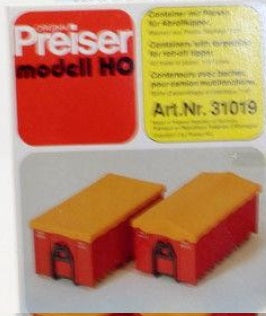 Preiser 31019 HO Roll-Off Tipper Containers w/Tarpaulins Plastic Kit (Set of 2)