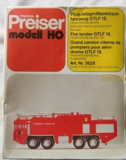 Preiser 2628 HO Airfield Large Tank Fighting Vehicle Plastic Model Kit