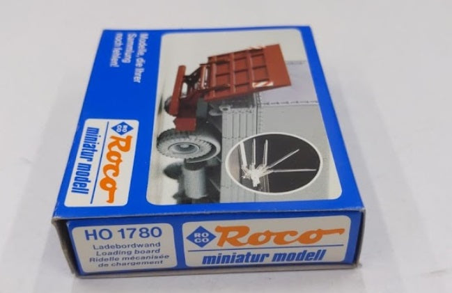 Roco 1780 HO Loading Board Kit