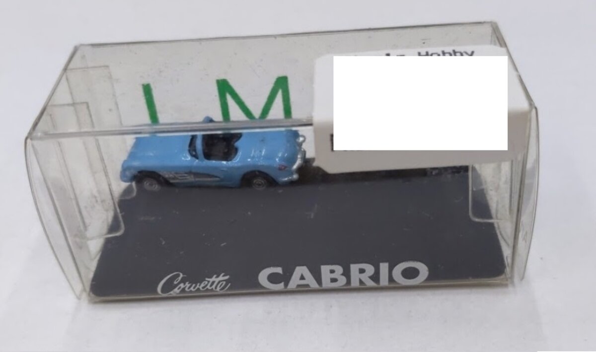 I.M.U. 12003 N Scale Sky Blue Corvette Cabrio