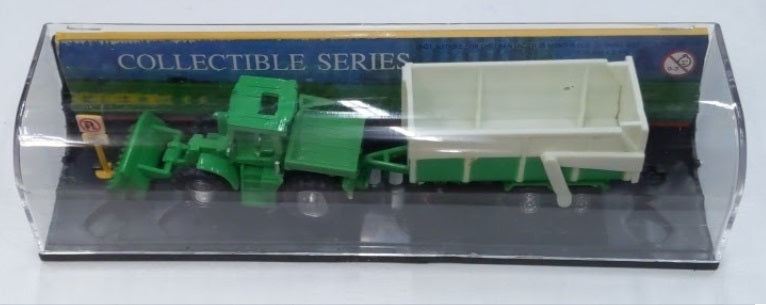 Smart Toys 20547 HO Green Plow w/ Trailer Collectible Series