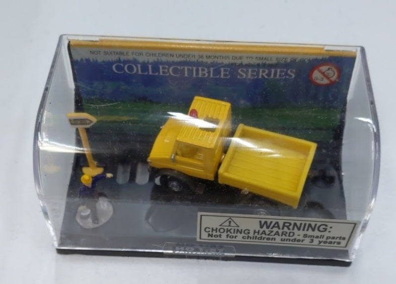 Smart Toys 20537 HO Yellow Unimog Collectible Series