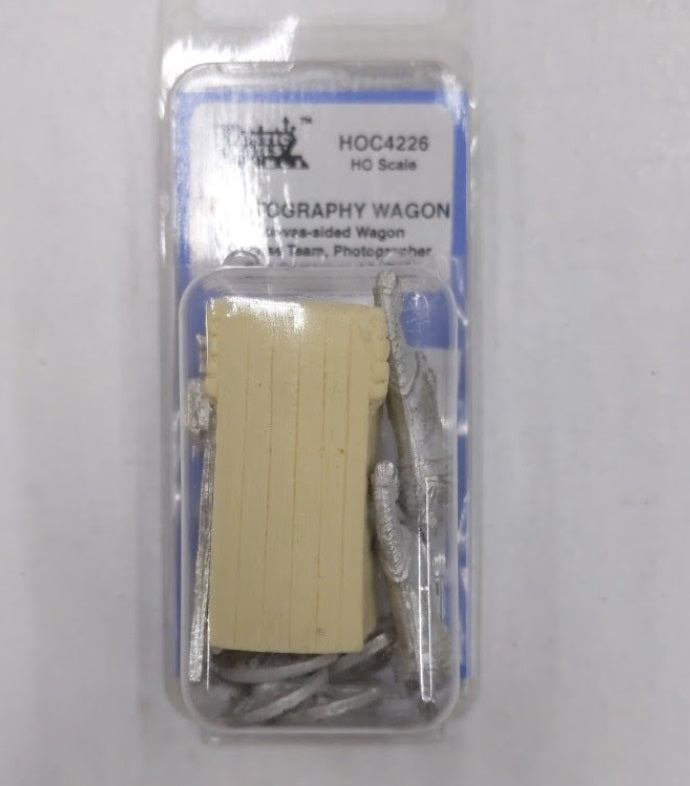 Rustic Rails C4226 HO Photography Wagon Unpainted Kit