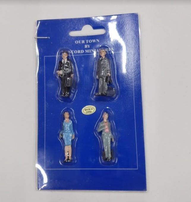 Concord Miniatures M1850 O Scale Our Town Towns People Figures (Set of 4)