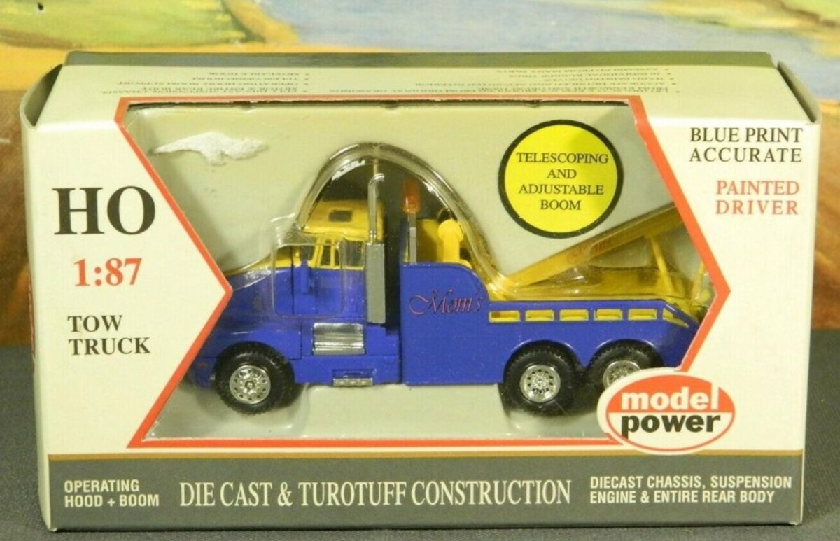 Model Power 30001 HO Blue Tow Truck Mom's Wrecker Telescoping & Adjustable Boom