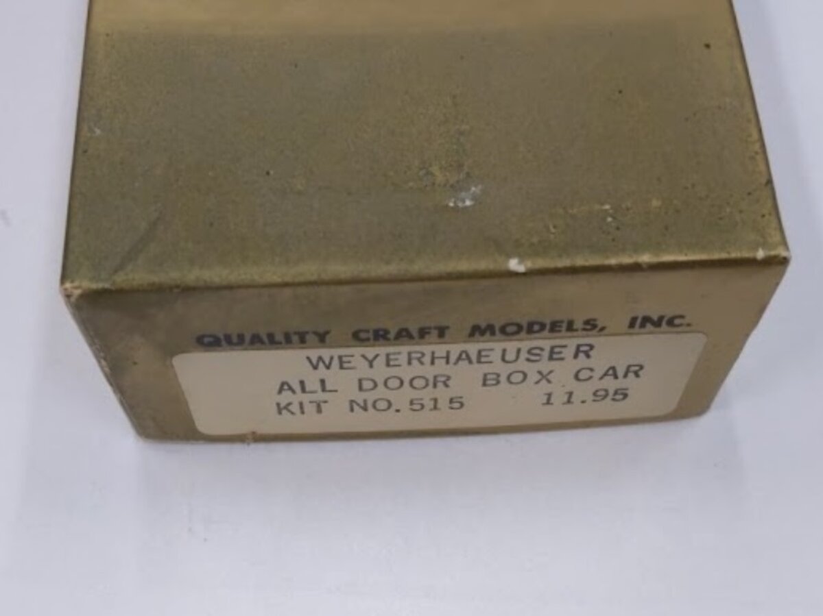 Quality Craft 515 O Scale Weyerhaeuser All Door Box Car Kit