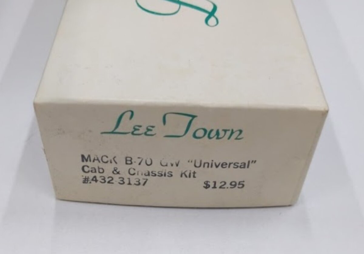 Lee Town 432-3137 HO Mack B-70 GW 