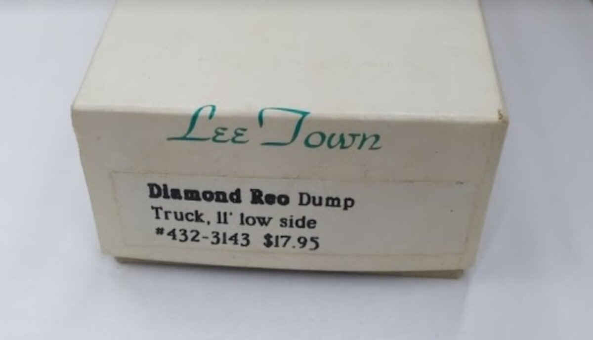 Lee Town 432-3143 HO Diamond Rio Dump Truck 11' Low Side Kit