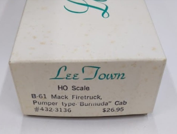 Lee Town 432-3136 HO B-61 Mack Firetruck Pumper Type 
