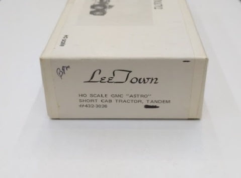 Lee Town 432-3026 HO Scale GMC 