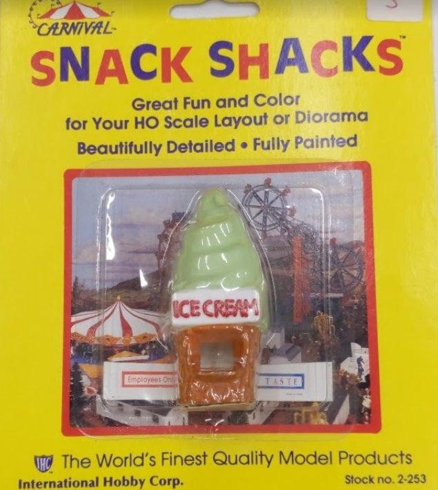 IHC 2-253 HO Scale Snack Shack Carnival Ice Cream