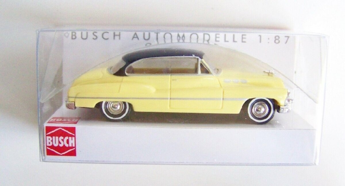 Busch 44702 HO Yellow / Black