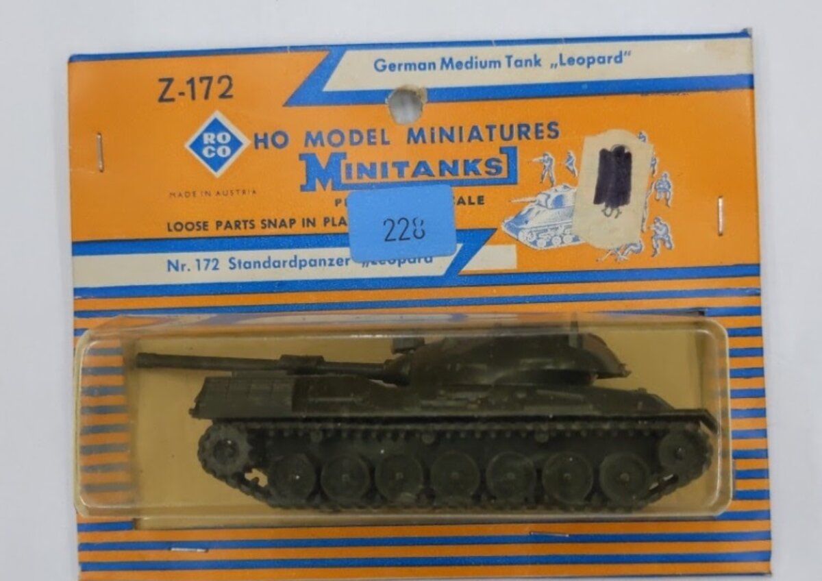 Roco Z-172 HO Minitanks German Medium Tank Leopard