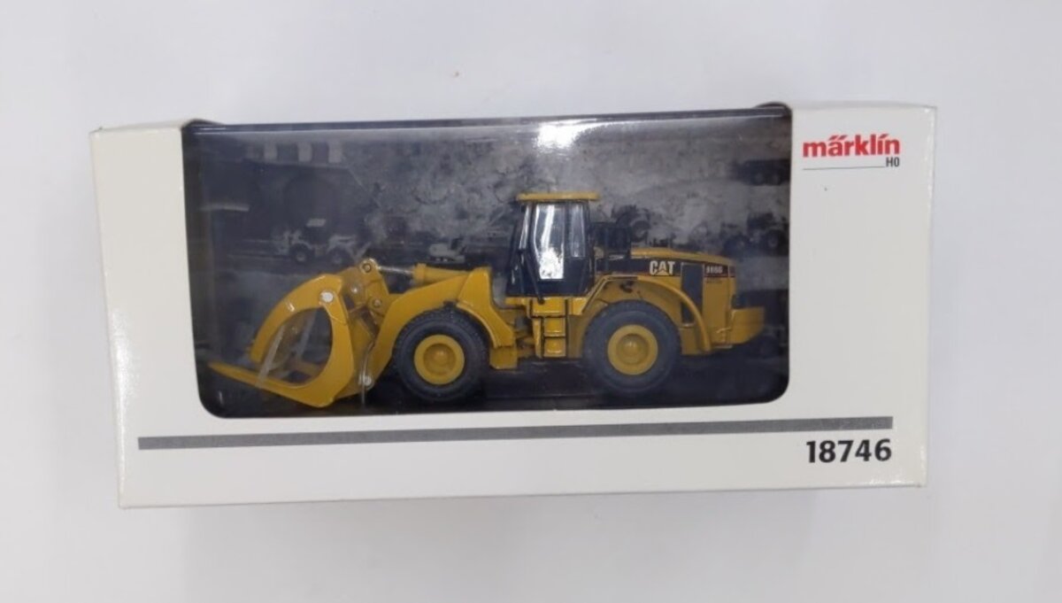 Marklin 18746 HO Norscot CAT 966G Wood Grapple