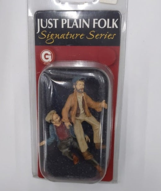 Just Plain Folk G Scale Figure Two Workers Posed to Climb and Carry