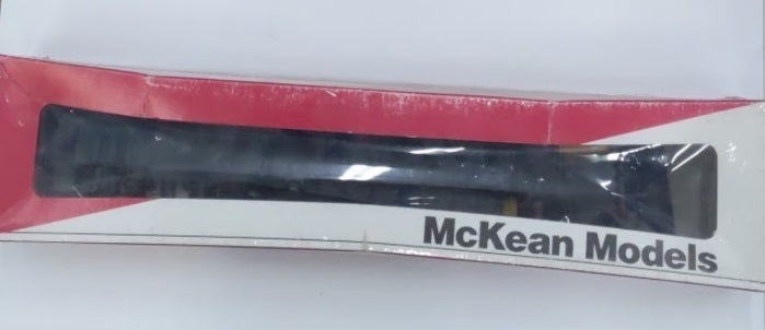 McKean 1700 HO Undecorated 63' Center Beam Oval Flat Car Kit