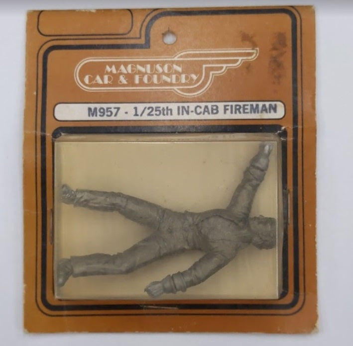 Magnuson Models M957 1:25th Scale In-Cab Fireman Unpainted Figure
