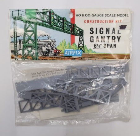 Airfix Products HO/OO Signal Gantry 6 1/4