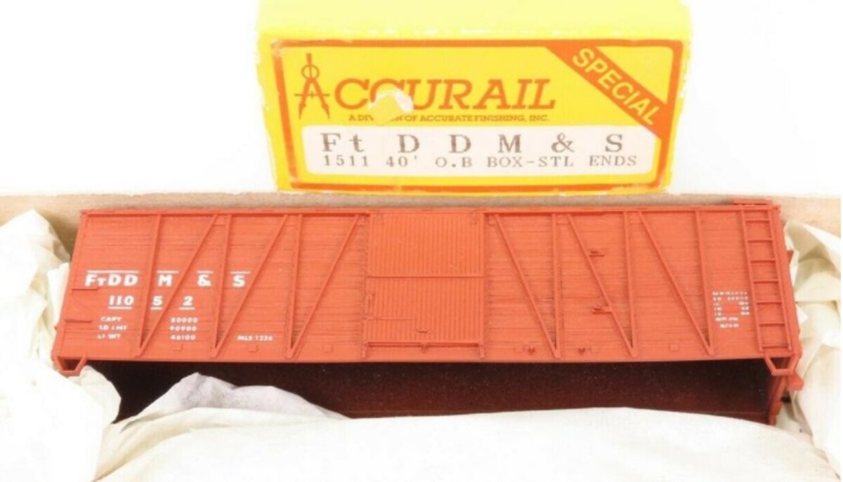 Accurail 1511 HO Ft. D D M & S 40'''' O.B Box Steel Ends Kit