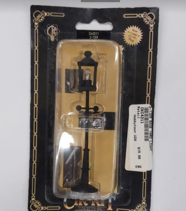 Cir-Kit Concepts CK4311 O 2-Tier Base Yard Light