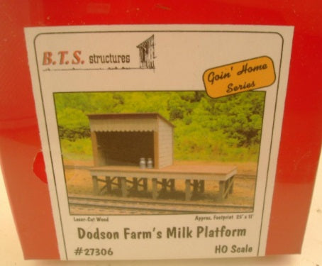 BTS 17306 O Scale Dodson Farm Milk Playform Model Kit