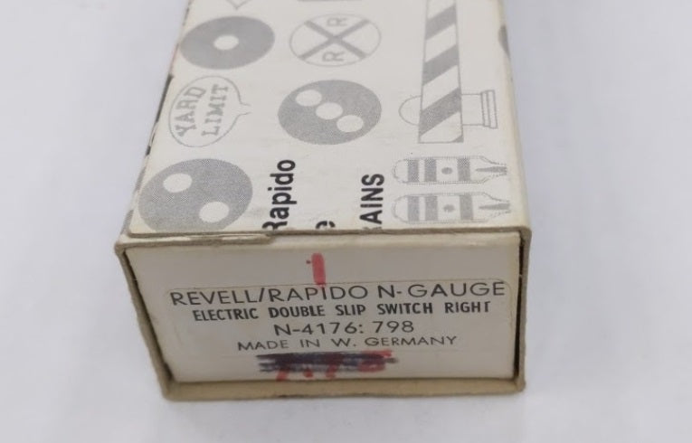 Revell N-4176: 798 N Rapido Right Electric Double Slip Switch