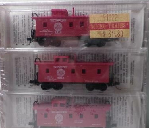 Micro-Trains 05100022 N Seaboard Air Line 34' Wood Sheathed Caboose (Set of 3)
