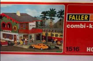 Faller 1516 HO Combi-Kit Station w/ Restaurant Kit