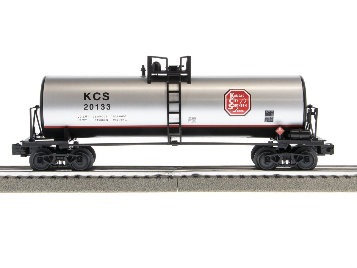 Lionel 2123030 KCS ET44 LionChief O Gauge Diesel Starter Freight Train Set