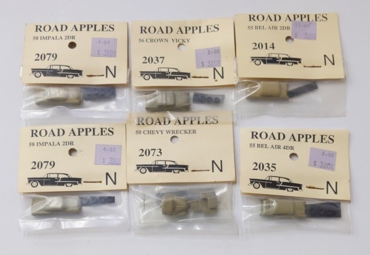 Road Apples Lot of 6 N Scale Resin Cars