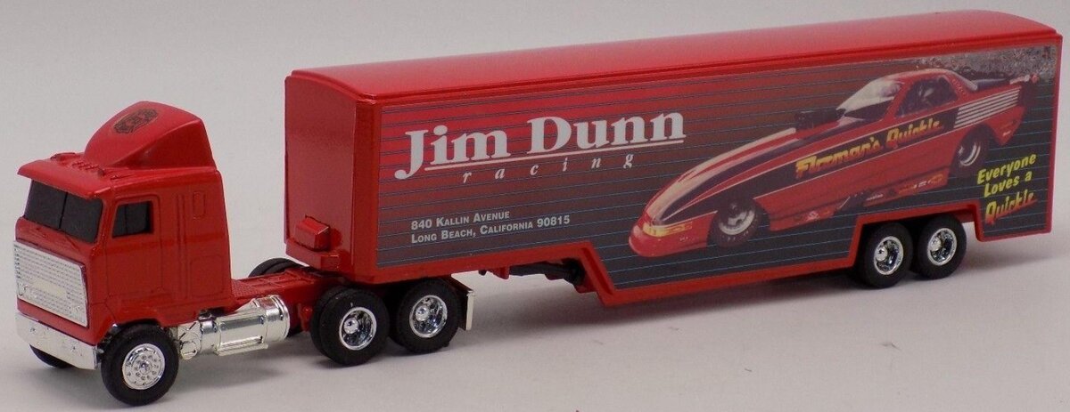 Eastwood Automobilia 1:64 Jim Dunn Racing Limited Edition #5 Super Hauler Series