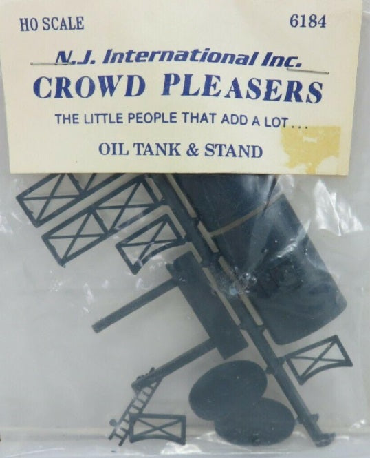 NJ International 6184 HO Scale Oil Tank & Stand Plastic Kit