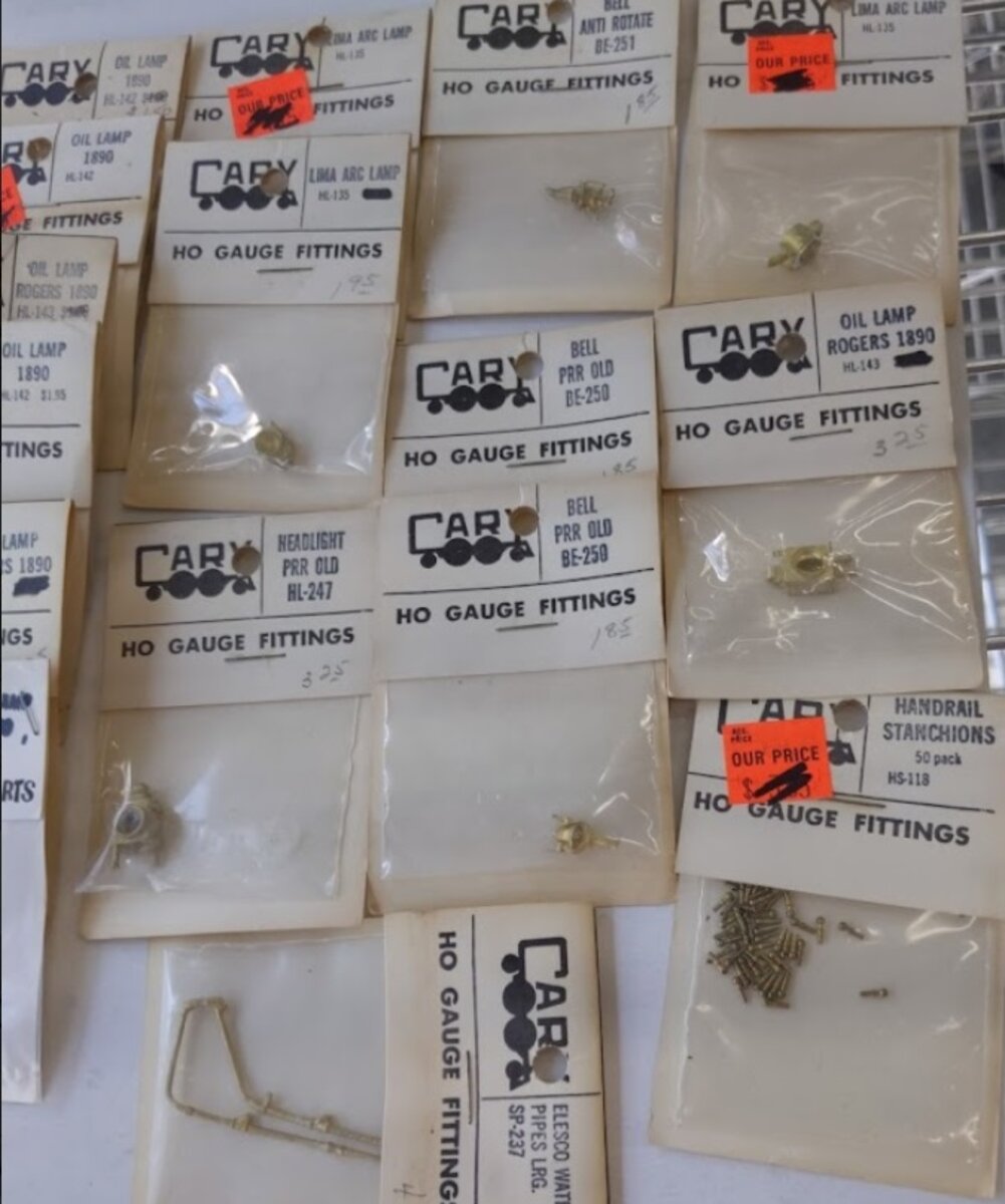 Cary Loco Works Lot of 16 HO Brass Assorted Parts Lamp, Headlight, Bell, Pipe