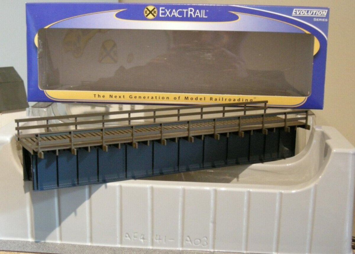 Exact Rail EE-9802-1 Silver 72' Plate Girder Bridge