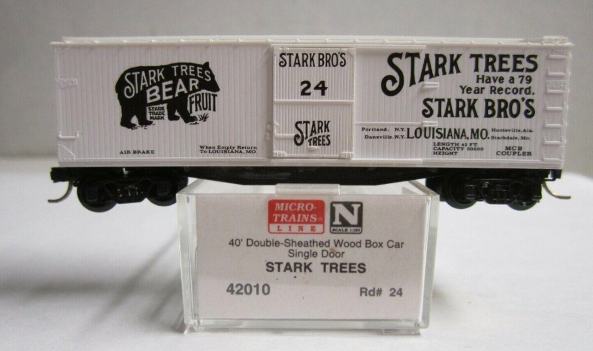 Micro-Trains 04200010 N Stark Trees 40' Double-Sheathed Wood Boxcar #24