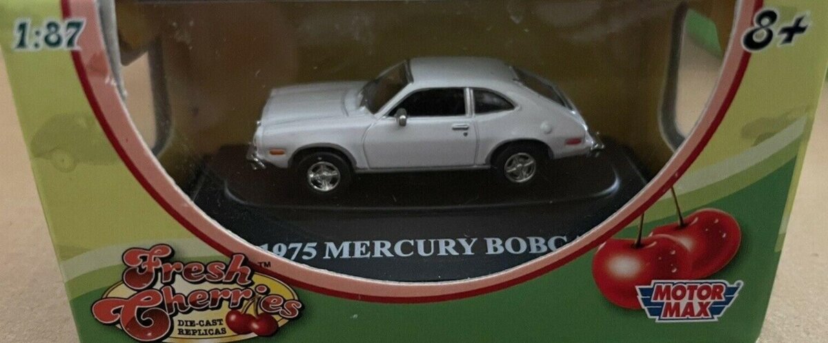 Motor Max 73950FC HO White 1975 Mercury Bobcat