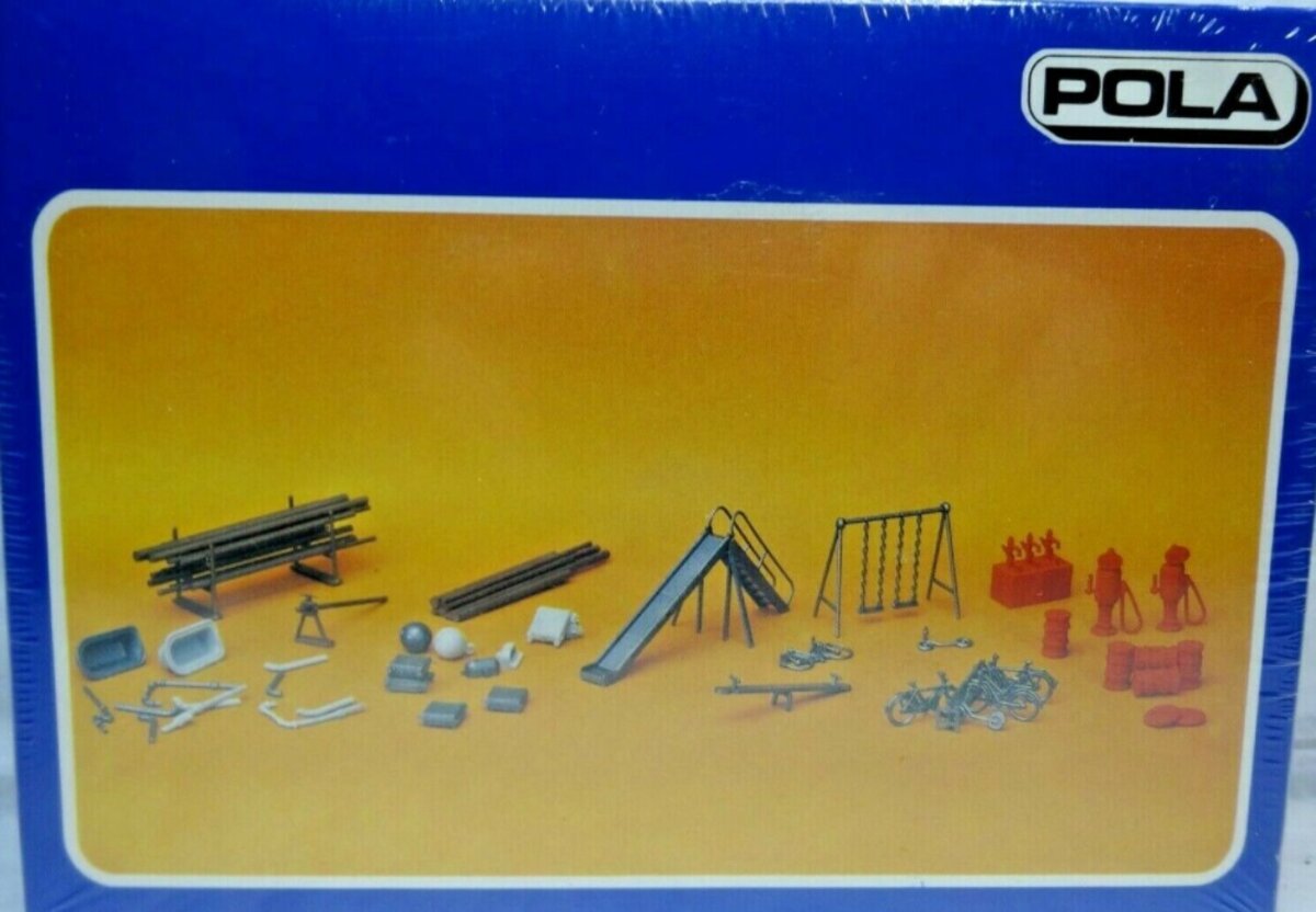 Pola 461 HO Assorted Equipment Model Kit
