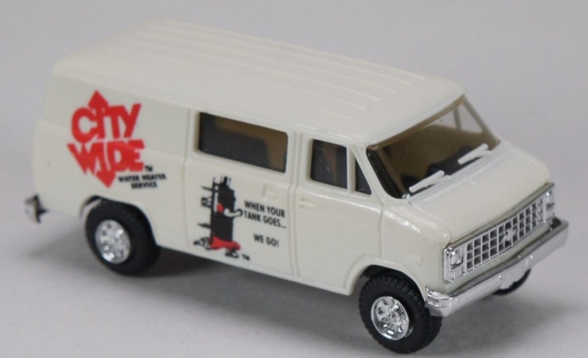 Trident Miniatures 1013 HO City Wide Chevrolet Van Cargo