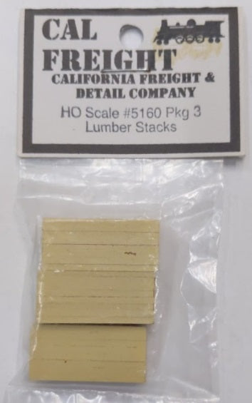 Cal Freight 5160 HO Lumber Stacks (Pack of 3)